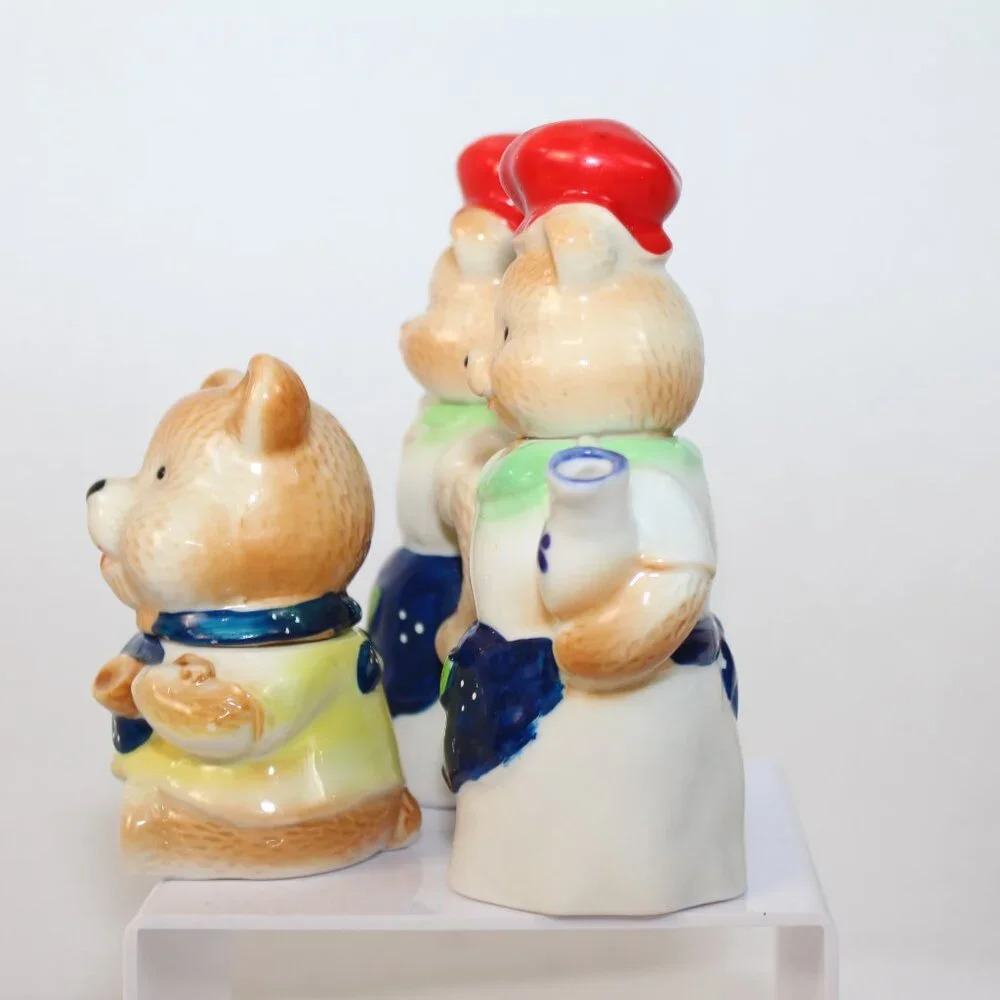Teddy Bears - Picture 4 of 6